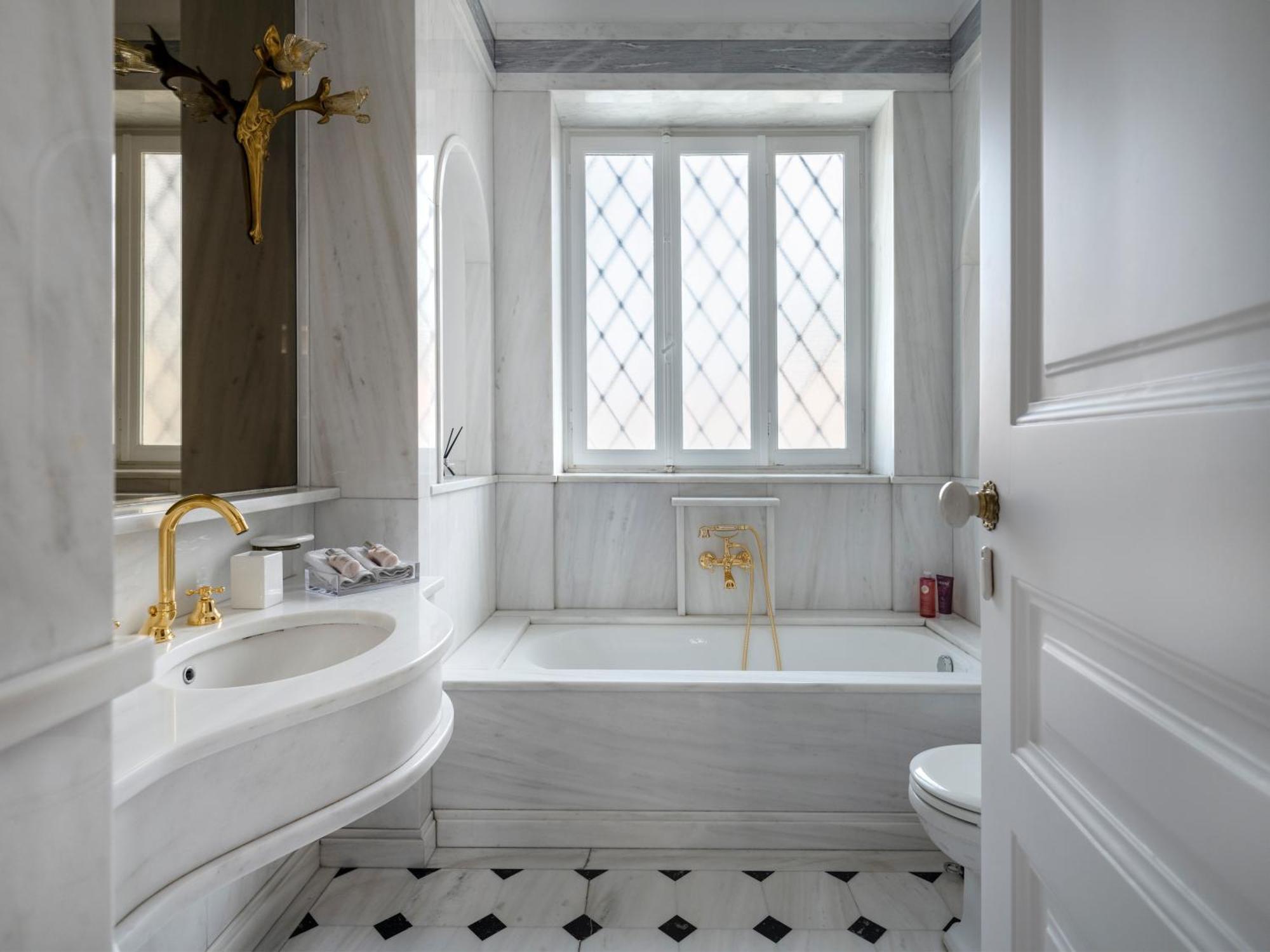Villa The White House In Plaka By Jj Hospitality à Athènes Extérieur photo